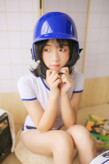 苏仨在yy掀裙